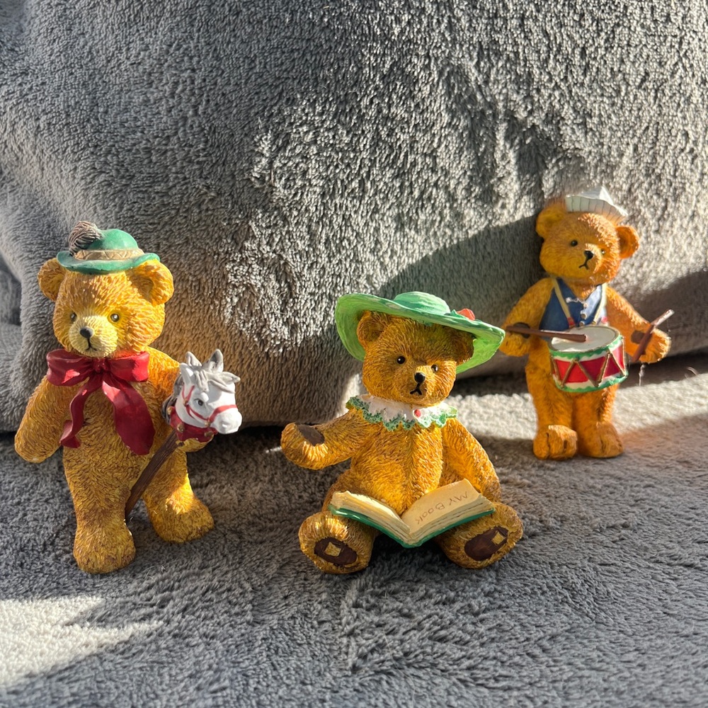 Set of 3 1995 Bronson Collectibles Teddy Bears